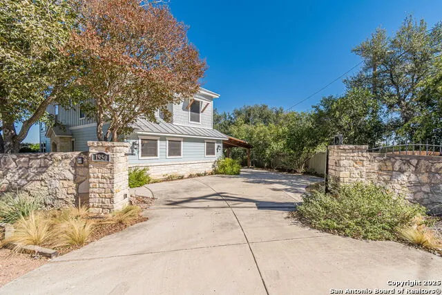 1950 Triple Peak Canyon Lake, TX 78133