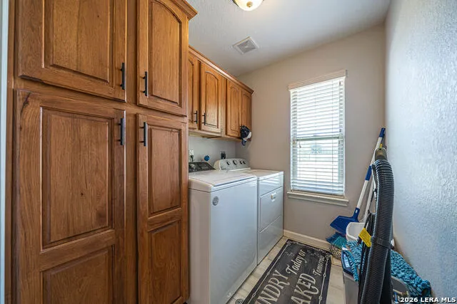119 SCENIC HILLS La Vernia, TX 78121