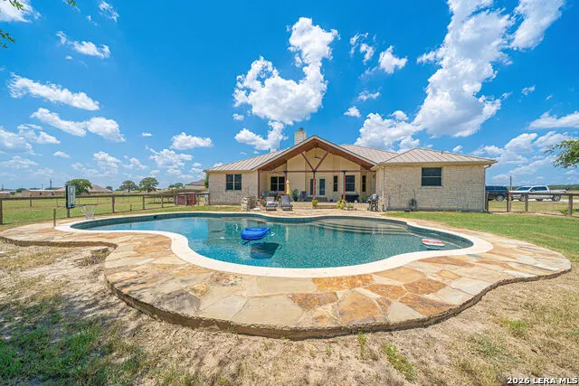 119 SCENIC HILLS La Vernia, TX 78121