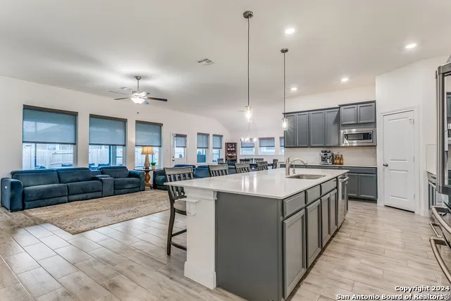 355 BORCHERS BLVD New Braunfels, TX 78132