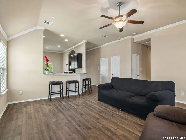 1820 Strawcove New Braunfels, TX 78130