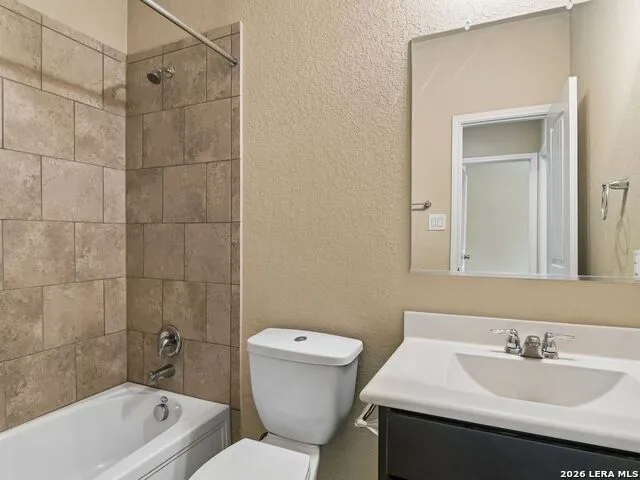 1820 Strawcove New Braunfels, TX 78130