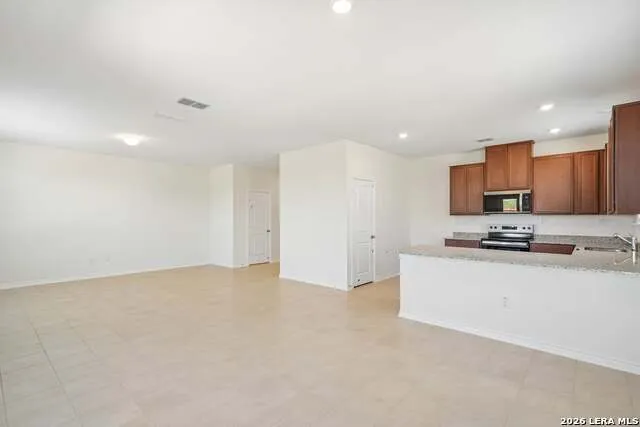 4229 HARPER LEE LN New Braunfels, TX 78130