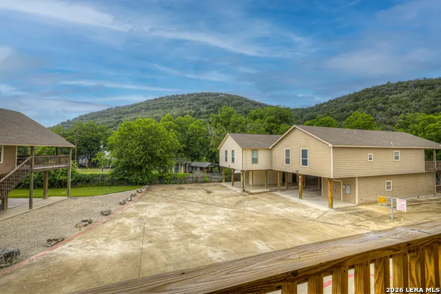 186 River Villas Ct New Braunfels, TX 78132