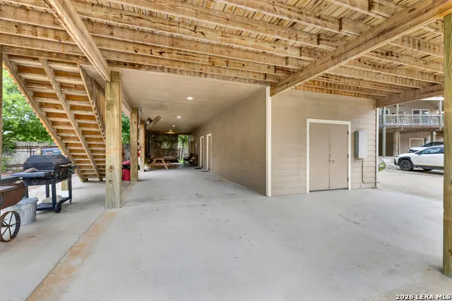 186 River Villas Ct New Braunfels, TX 78132