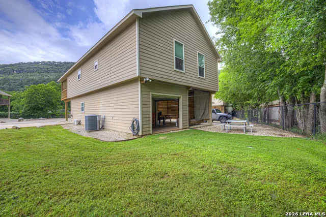 186 River Villas Ct New Braunfels, TX 78132