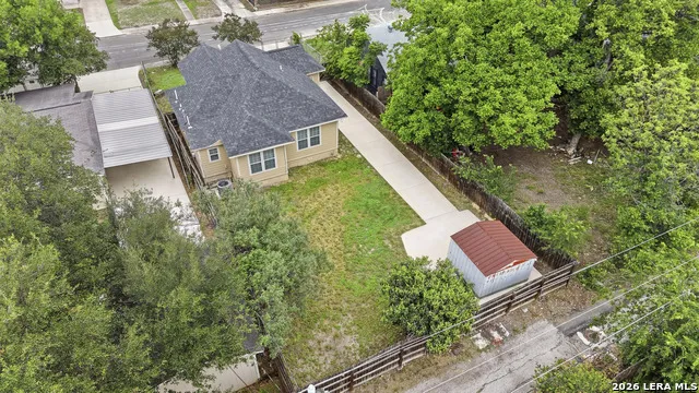 1030 W WINNIPEG AVE San Antonio, TX 78225