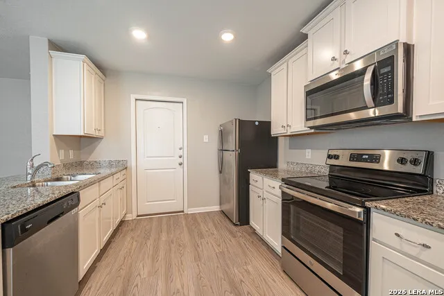 3119 BEGONIA BND San Antonio, TX 78222