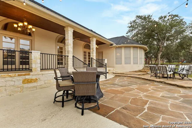 372 Shady Hollow New Braunfels, TX 78132
