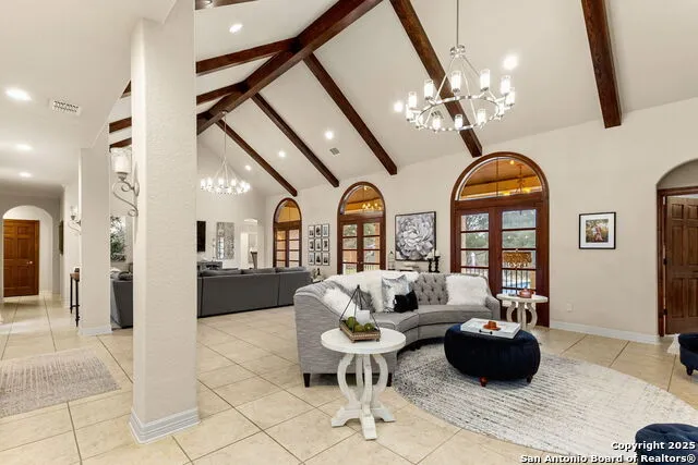 372 Shady Hollow New Braunfels, TX 78132