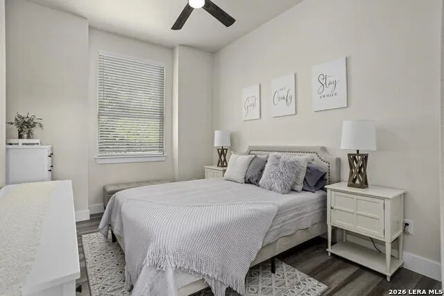 1121 Gruene #B Unit B New Braunfels, TX 78130