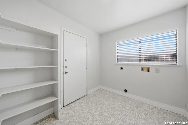 7019 Knights San Antonio, TX 78233