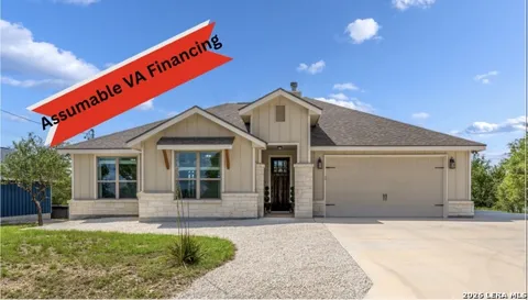 876 Primrose Path