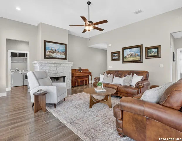 876 Primrose Path Canyon Lake, TX 78133