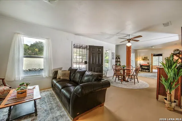 582 Blue Bill Cove Dr. Lakehills, TX 78063
