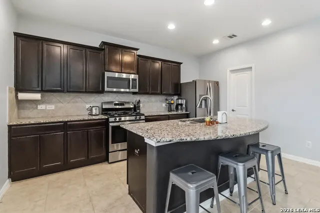 8120 Dublin Frst San Antonio, TX 78253