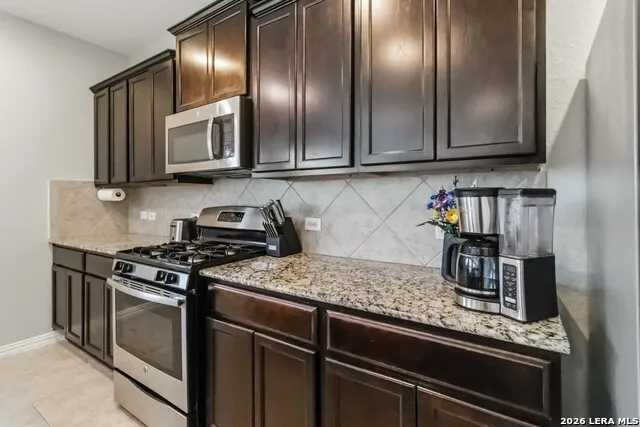 8120 Dublin Frst San Antonio, TX 78253