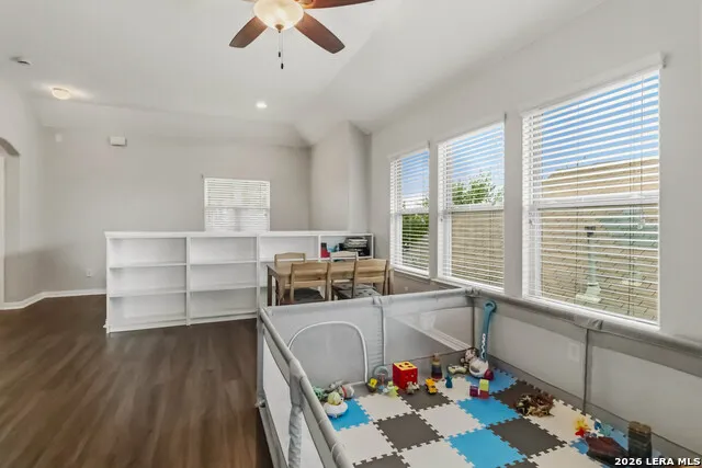 8120 Dublin Frst San Antonio, TX 78253