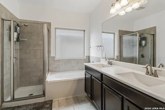 8120 Dublin Frst San Antonio, TX 78253