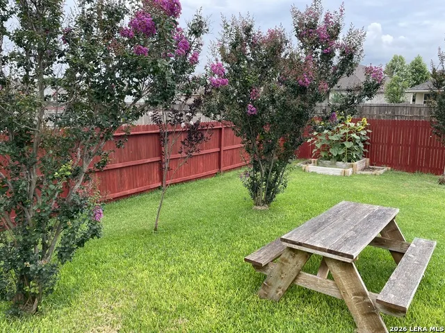 8120 Dublin Frst San Antonio, TX 78253