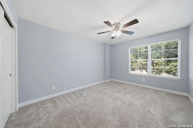 9002 LILAC HL Universal City, TX 78148