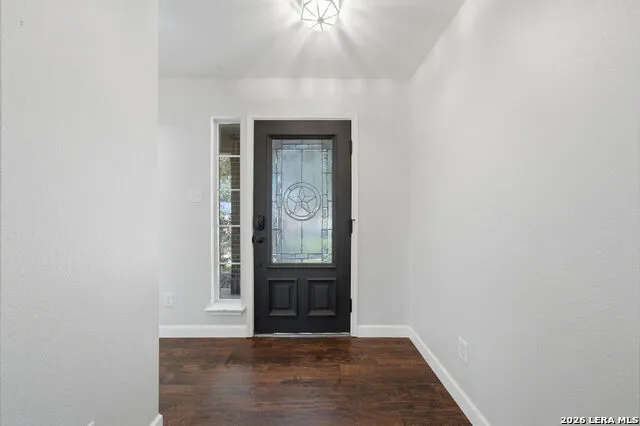 9002 LILAC HL Universal City, TX 78148