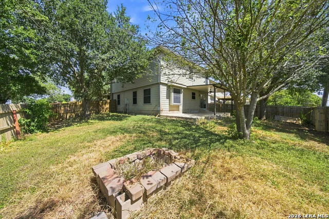 9002 LILAC HL Universal City, TX 78148