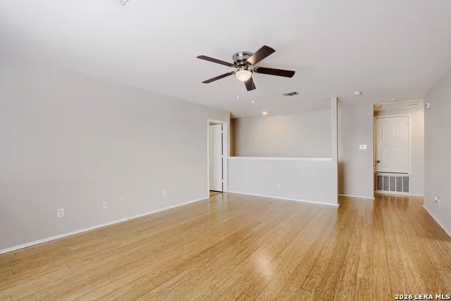 3424 Whisper Blf Schertz, TX 78108