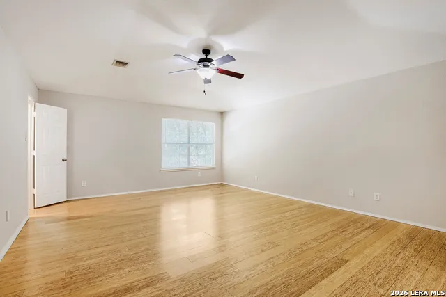 3424 Whisper Blf Schertz, TX 78108
