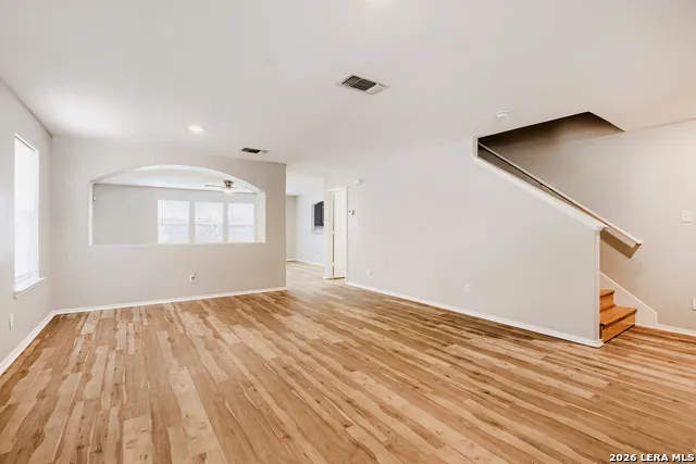 3424 Whisper Blf Schertz, TX 78108