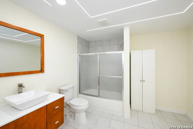 1326 W Lynwood San Antonio, TX 78201