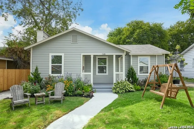 1326 W Lynwood San Antonio, TX 78201