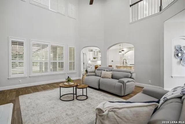 2911 Spider Lily San Antonio, TX 78258