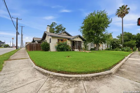 701 RIGSBY AVE