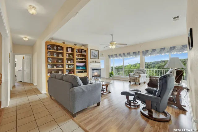 163 RIEDEL LN Canyon Lake, TX 78133