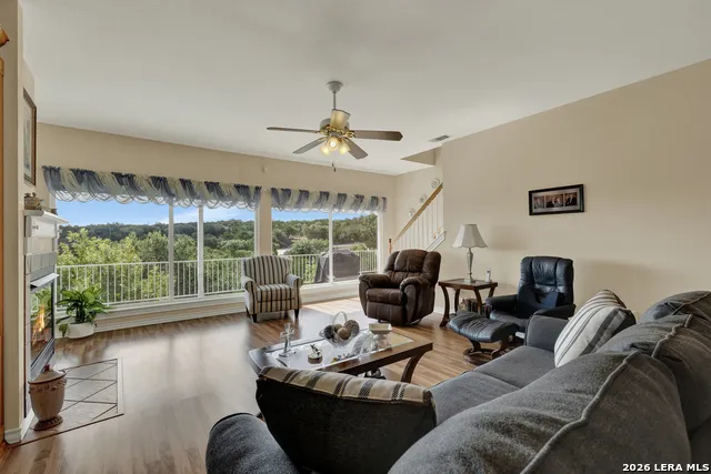 163 RIEDEL LN Canyon Lake, TX 78133