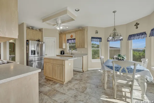 163 RIEDEL LN Canyon Lake, TX 78133
