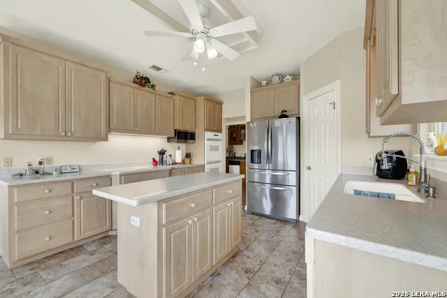 163 RIEDEL LN Canyon Lake, TX 78133