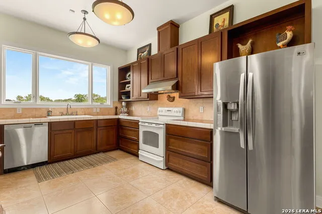 2188 Bretzke Ln New Braunfels, TX 78132
