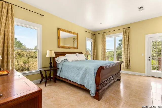 2188 Bretzke Ln New Braunfels, TX 78132
