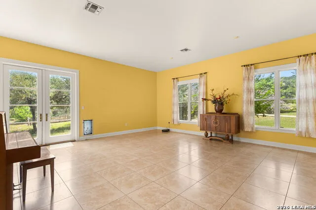 2188 Bretzke Ln New Braunfels, TX 78132