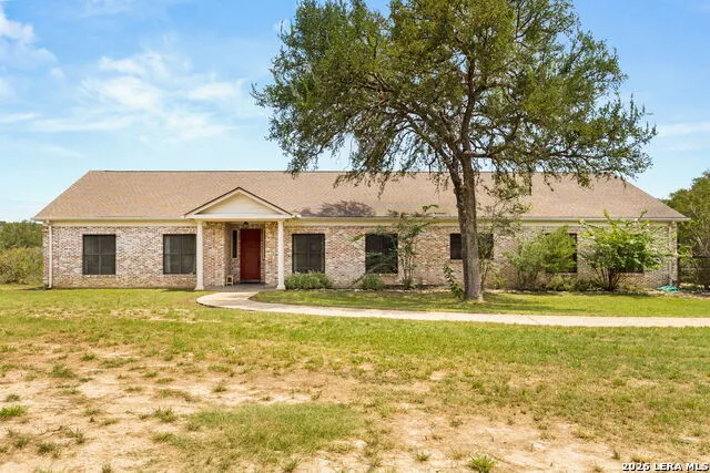 2188 Bretzke Ln New Braunfels, TX 78132