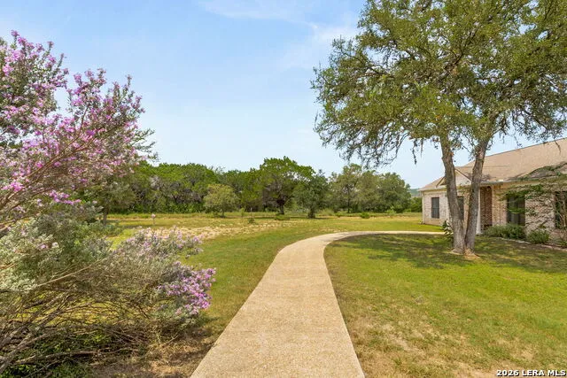 2188 Bretzke Ln New Braunfels, TX 78132