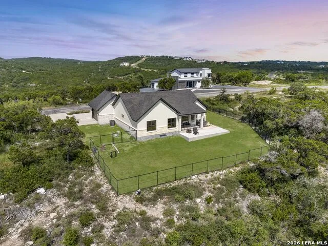 819 Pr 2775 Mico, TX 78056
