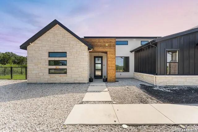 819 Pr 2775 Mico, TX 78056