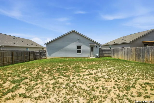 5507 ELM VALLEY DR San Antonio, TX 78242