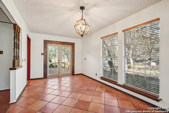 3761 Ridgeway San Antonio, TX 78259