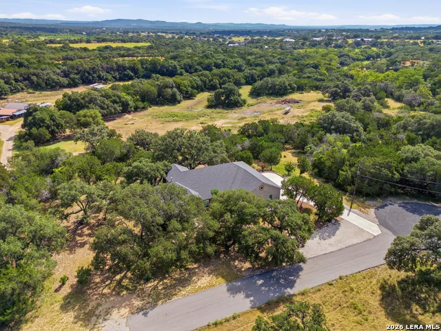 356 CREEKWOOD DR Bandera, TX 78003