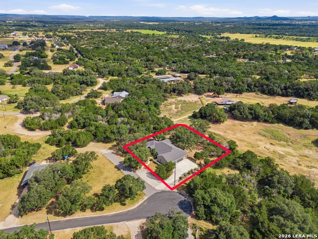 356 CREEKWOOD DR Bandera, TX 78003