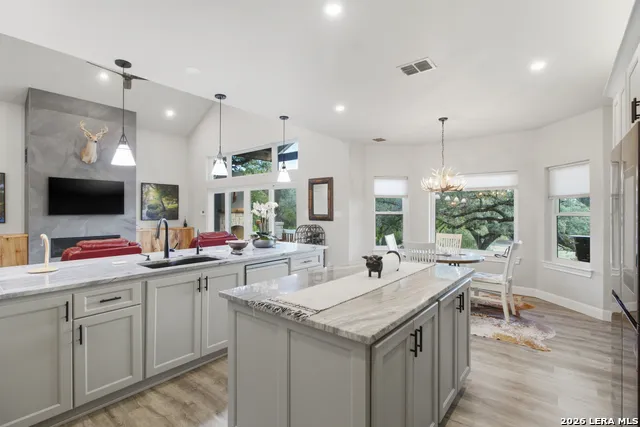 356 CREEKWOOD DR Bandera, TX 78003